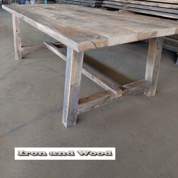 barnwoodtafel Reykjavik schuine poten 1 (2) barnwoodtafel Reykjavik schuine poten 1 (2)